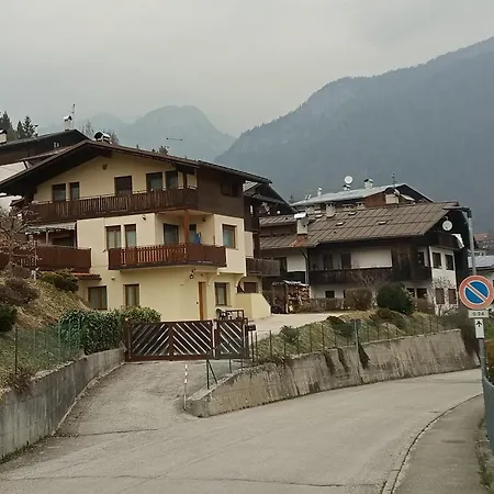 Апартаменты A Due Passi Dalla Ciclabile Calalzo di Cadore